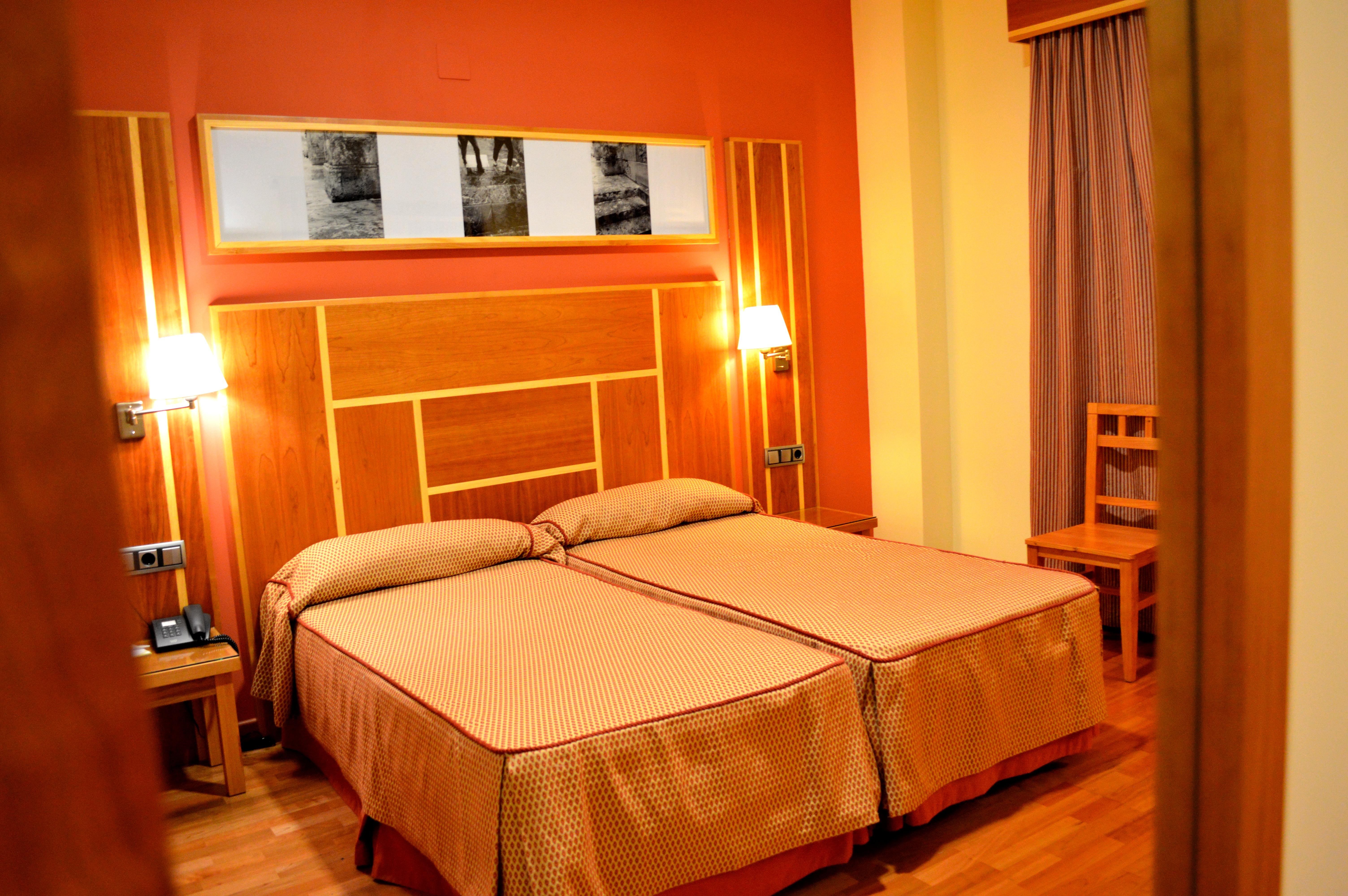 Hotel Carmen Ла-Карлота Екстер'єр фото