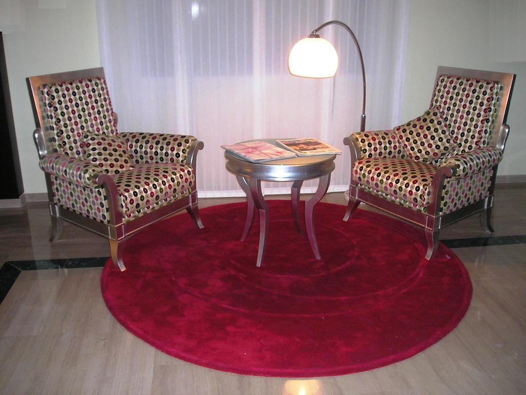 Hotel Carmen Ла-Карлота Екстер'єр фото