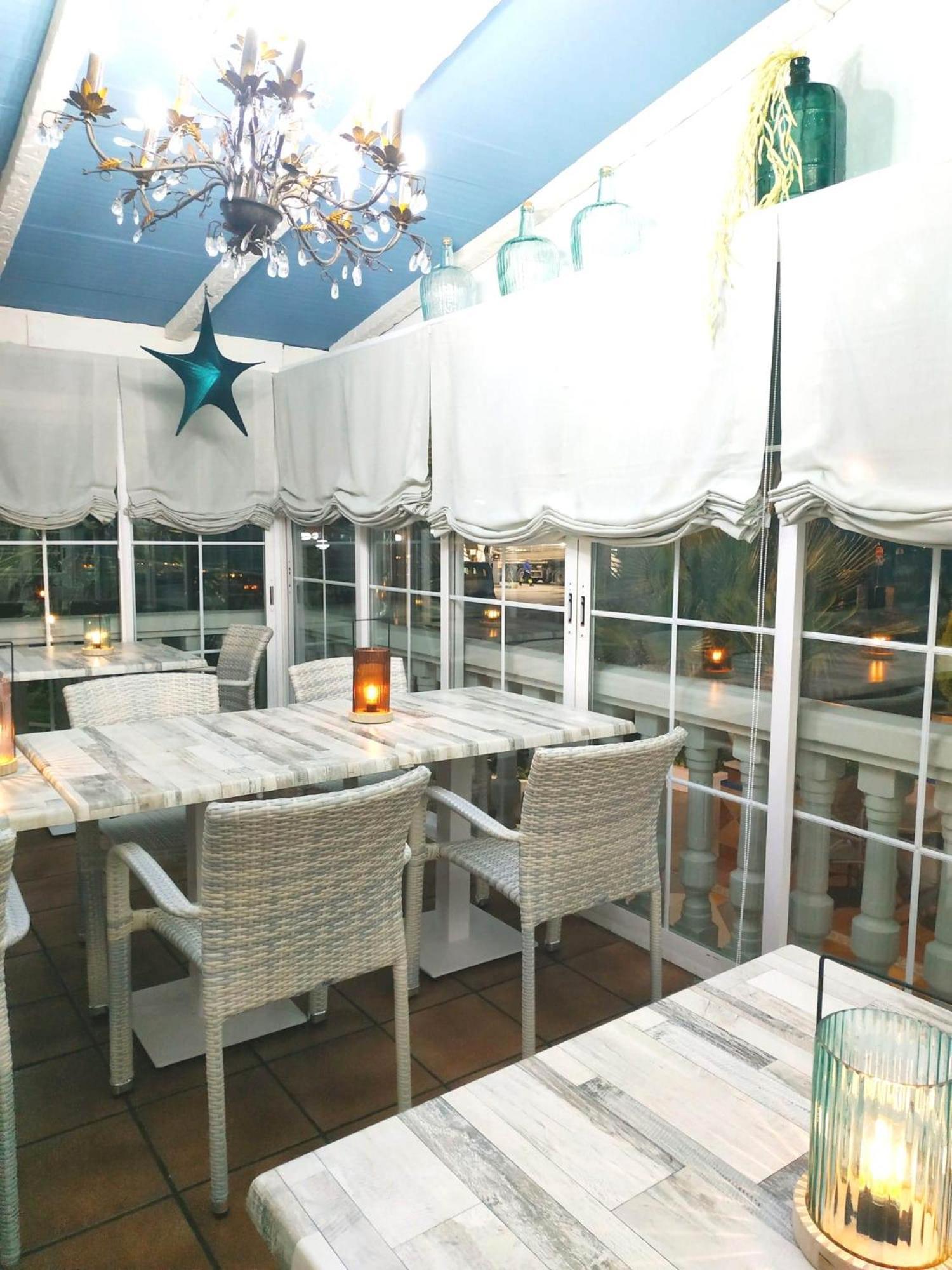 Hotel Carmen Ла-Карлота Екстер'єр фото