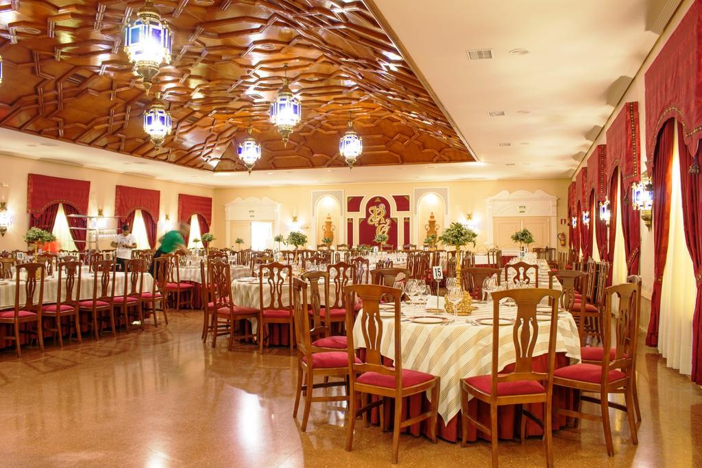 Hotel Carmen Ла-Карлота Екстер'єр фото